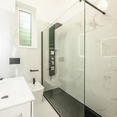 Center Luxury Portofino - Free Parking - Ac Apartman *